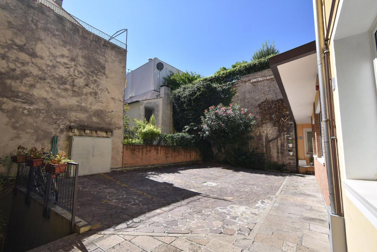 Luxury Battisti Appartement Padua Buitenkant foto
